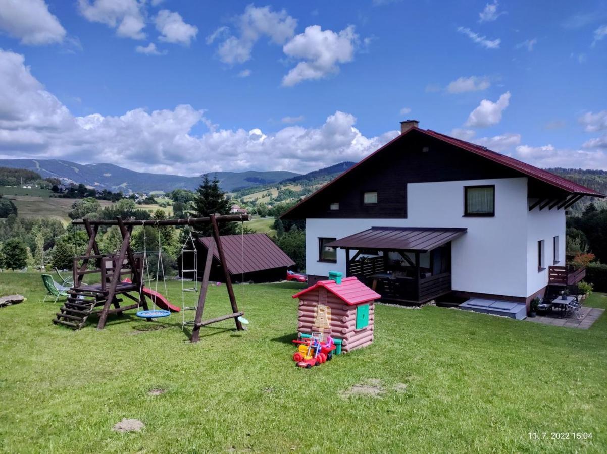 Hotel Penzion Daniela Paseky nad Jizerou Zewnętrze zdjęcie