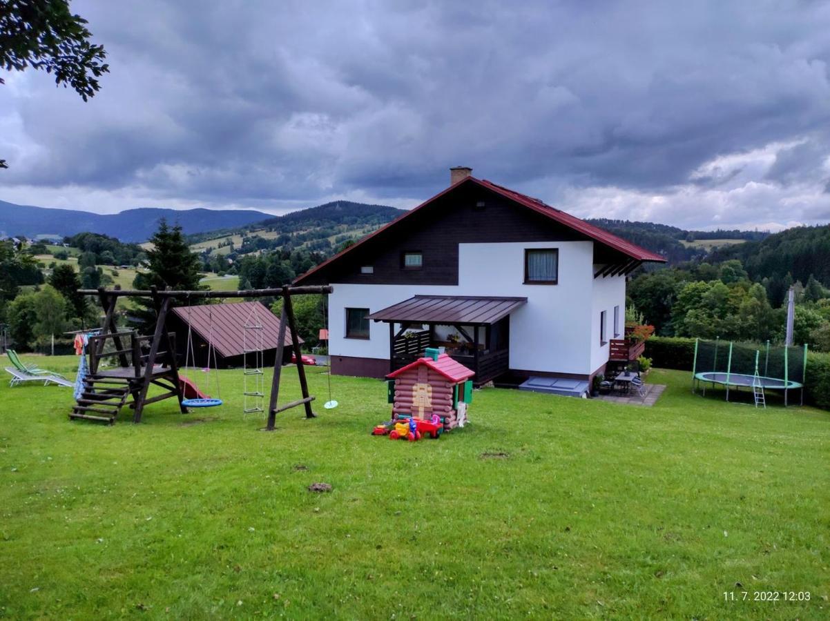 Hotel Penzion Daniela Paseky nad Jizerou Zewnętrze zdjęcie